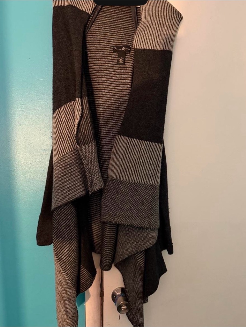 mercer & madison Black and Gray Striped Open-Front Draped Cardigan